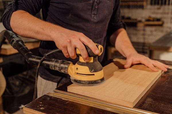 Top menuisery services à Caen pour des solutions personnalisées